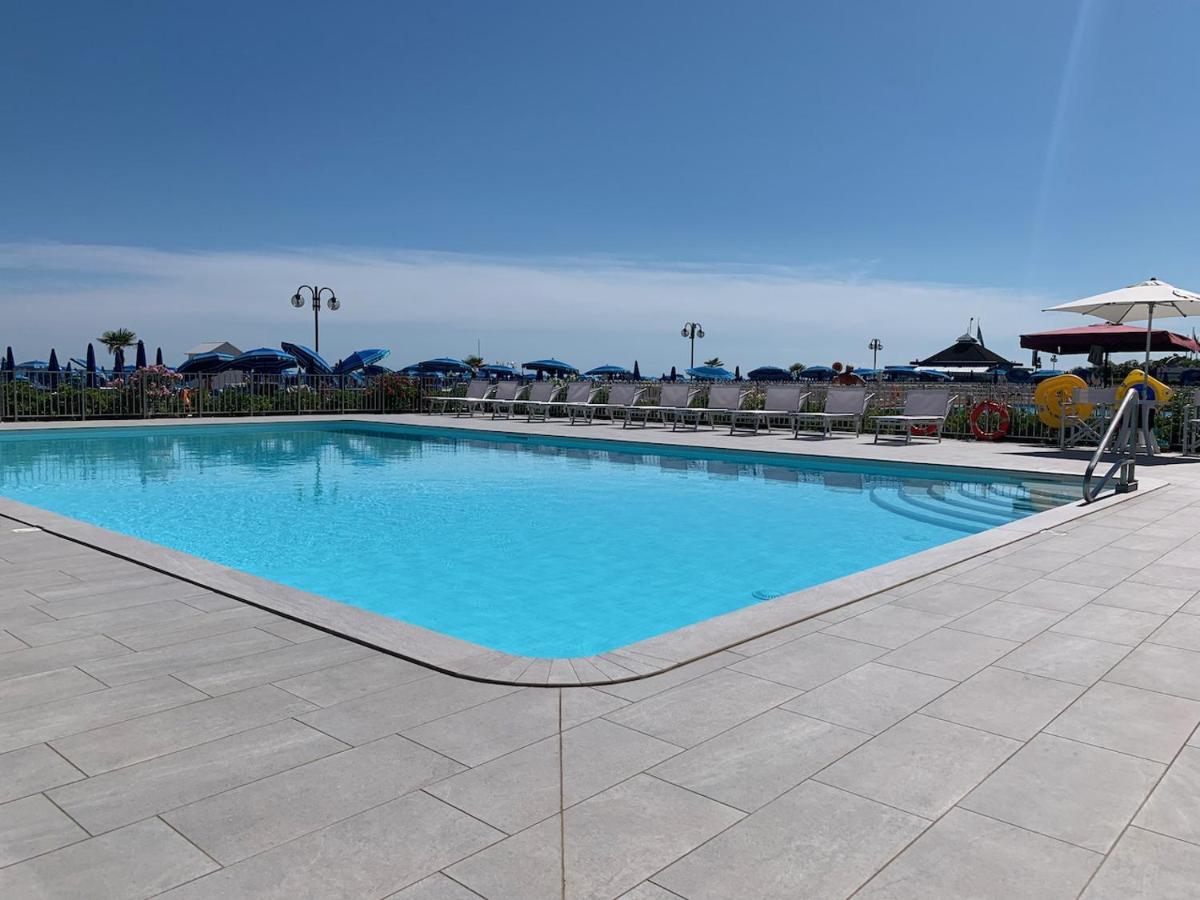Residence Apollo - Home Immobiliare Jesolo מראה חיצוני תמונה
